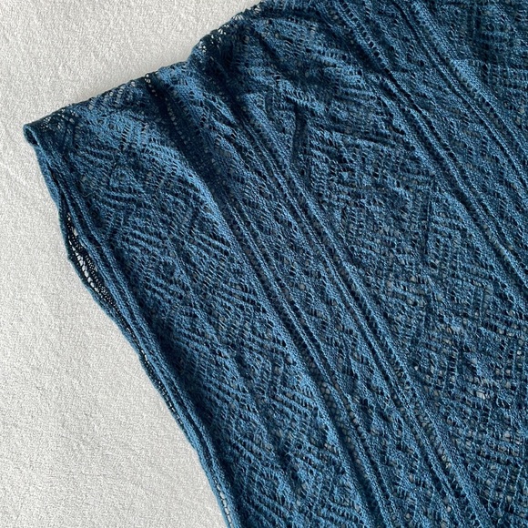 Open knit crochet circle scarf - Picture 3 of 4